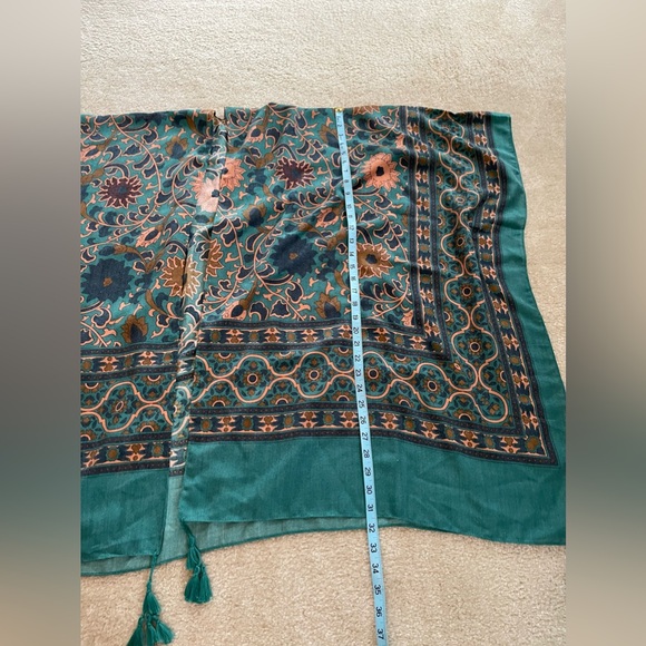 Green Floral Wrap - Kimono - Picture 3 of 7